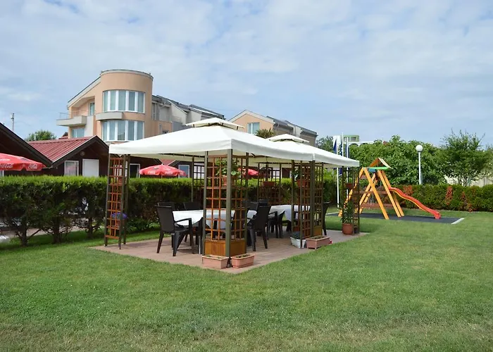 Zafo Hotel 3*